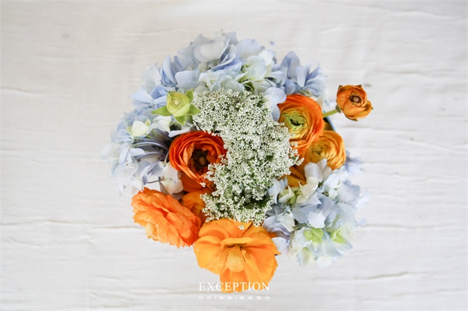 【幾分鐘.軟裝課堂】她用3分鐘搞定一個浪漫花球，就憑這些？-別墅設(shè)計,軟裝設(shè)計,室內(nèi)設(shè)計,豪宅設(shè)計,深圳例外軟裝設(shè)計公司