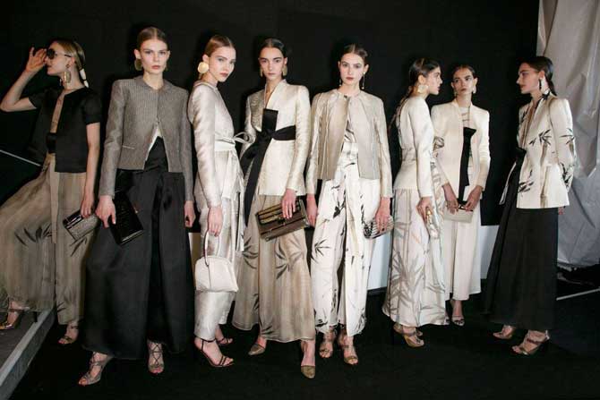 除了豪車，家具界竟然也有它的身影！-別墅設(shè)計(jì),軟裝設(shè)計(jì),室內(nèi)設(shè)計(jì),豪宅設(shè)計(jì),深圳例外軟裝設(shè)計(jì)公司